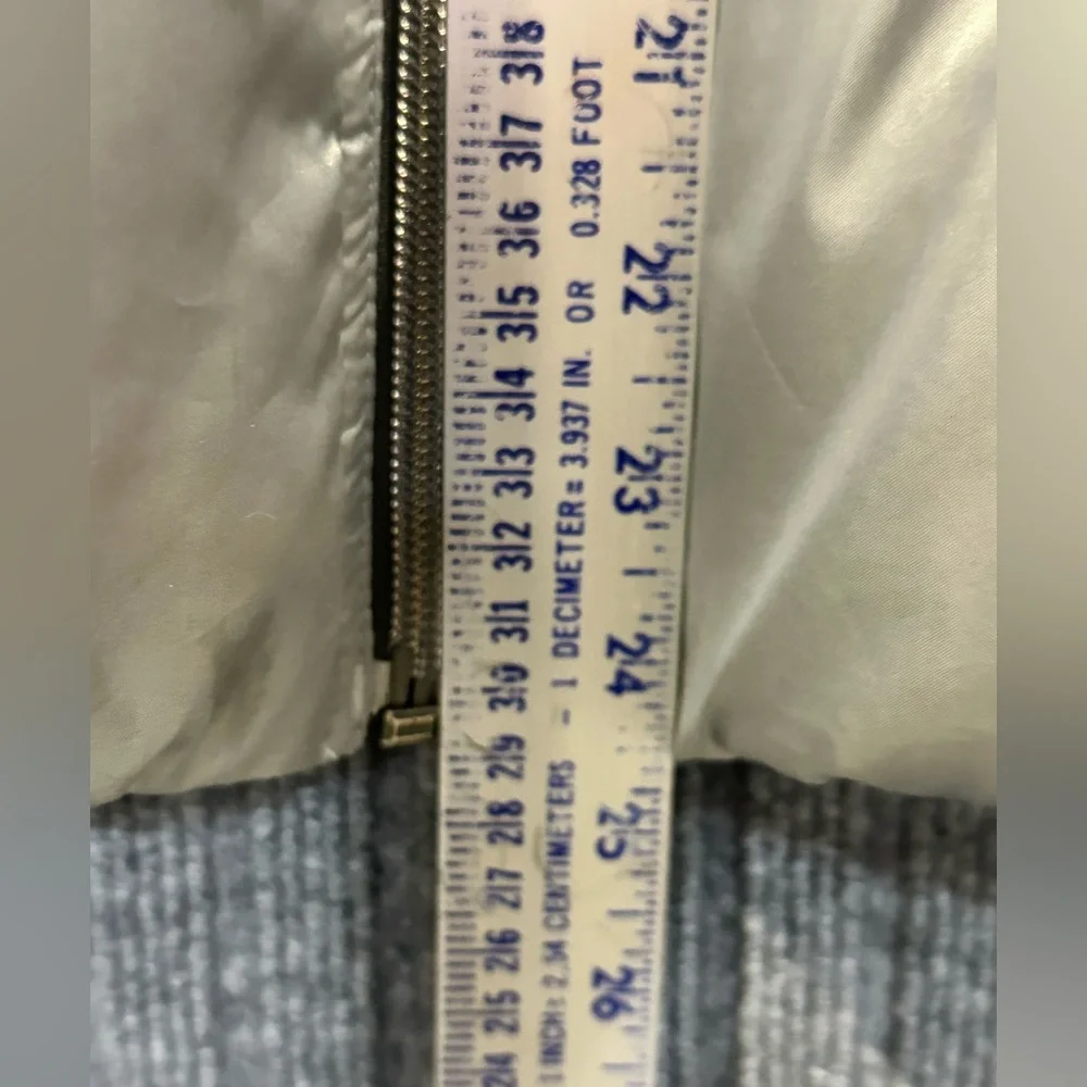 Nike Silver Puffer‎ Jacket
